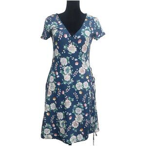 AEROPOSTALE Women's Floral Dress. Size Small. Gently worn.